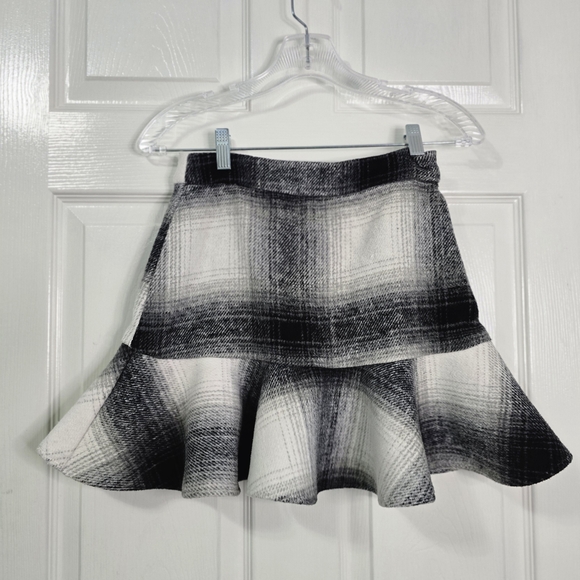 Moodie Black and White Flared Mini Skirt - Picture 1 of 7